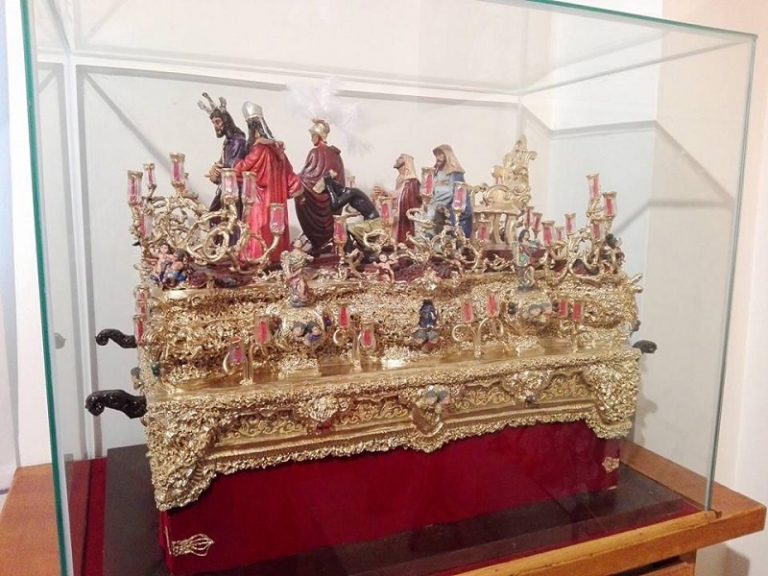 Pasos en miniatura. Replicas exactas Arte y Pasion del Sur